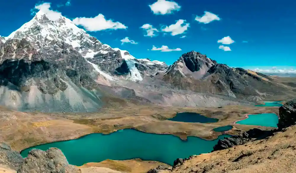 Caminata a Siete Lagunas