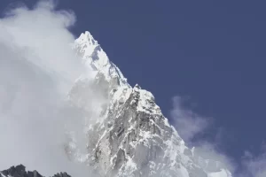 Peru: The country of the Apus (Sacred mountains)